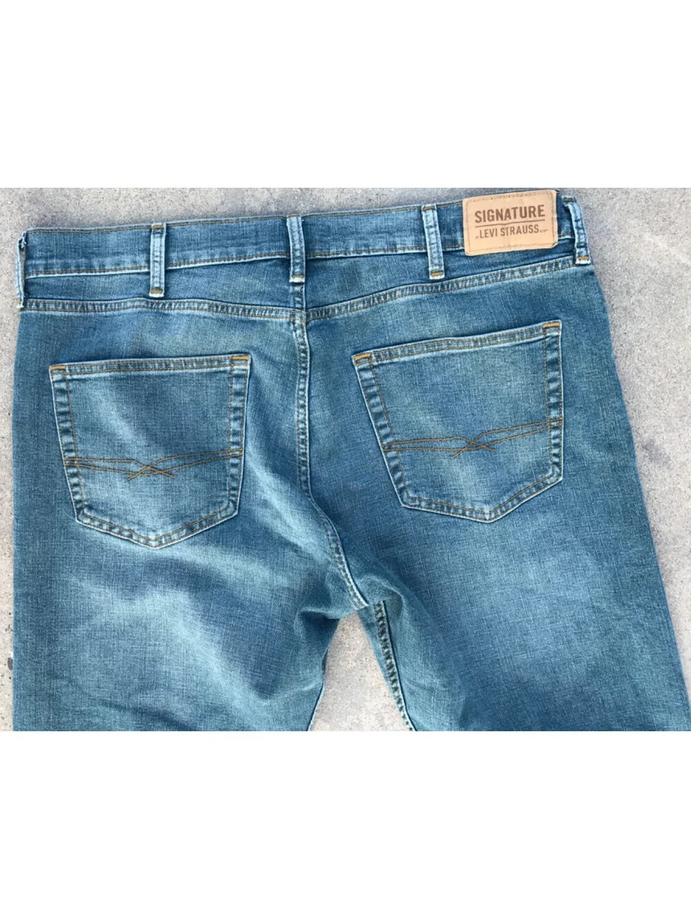 Signature by Levi Strauss & Co Jeans Men 38x32 Blue Denim Straight Faded Stretch
